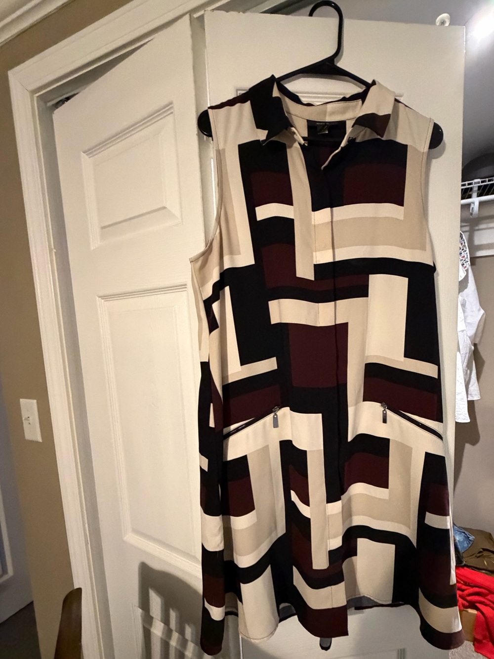 Alfani Sleeveless Geometric Shift Dress Burgundy Black Cream Size 12